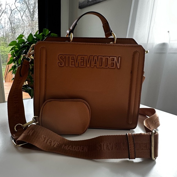 Steve Madden Handbags - Brown Steve Madden Bag